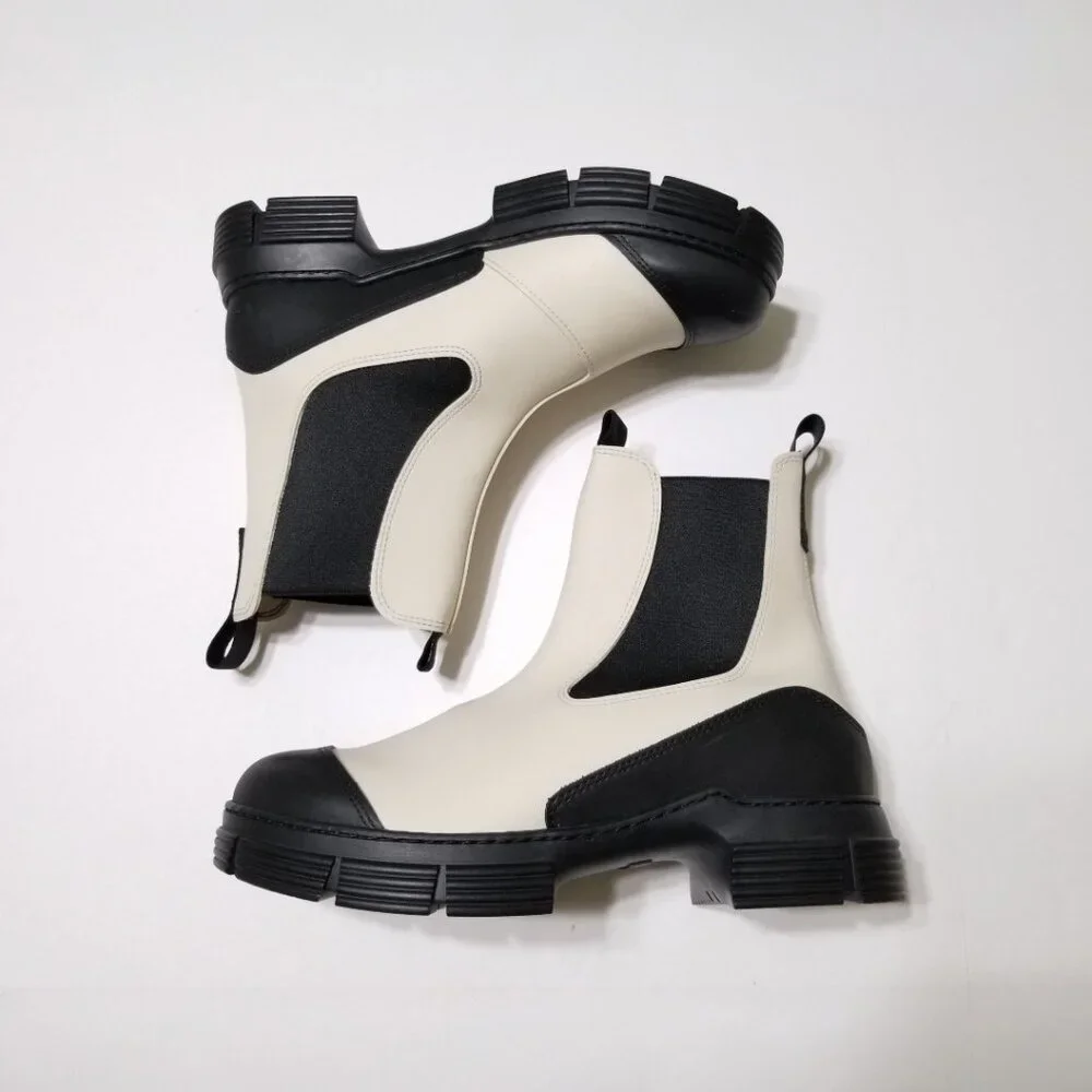 NWOB Ganni Waterproof Recycled Rubber City Chelsea Boots BRAZILIAN SAND US 7, 10